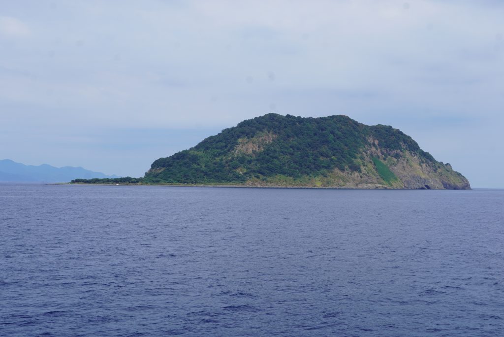 写真：冠島